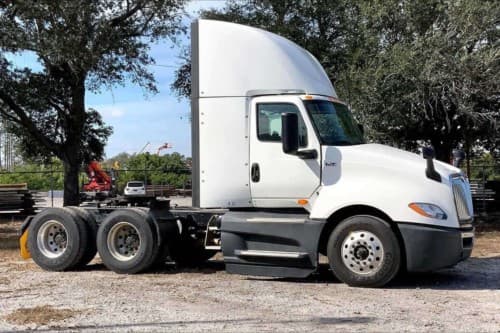 2021 International LT625