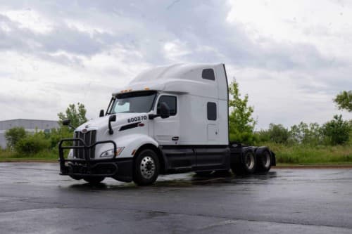 2023 Peterbilt 579