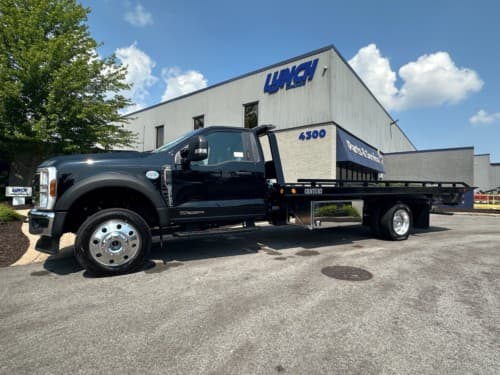 2024 Ford F-550 F Series Super Duty XLT 4X4 WITH A CENTURY 19.5' STL  (SK#: 6042C)