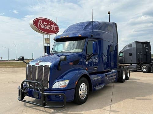 2022 Peterbilt 579