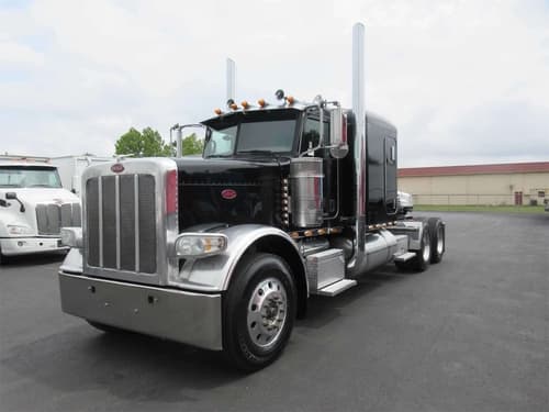 2014 Peterbilt 388