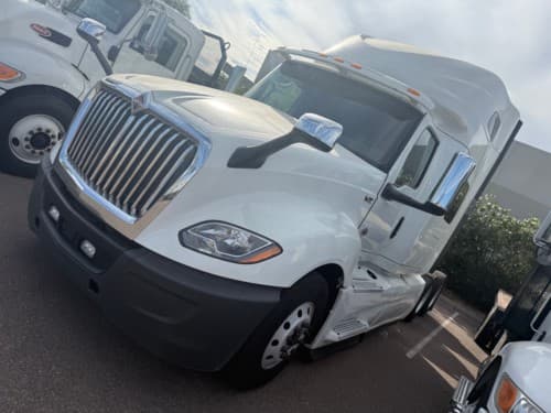 2020 International LT625