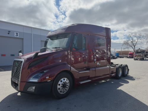 2019 Volvo VNL64T740