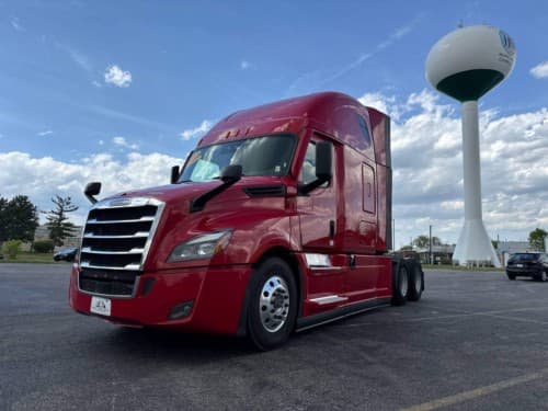 2023 Freightliner Cascadia 126