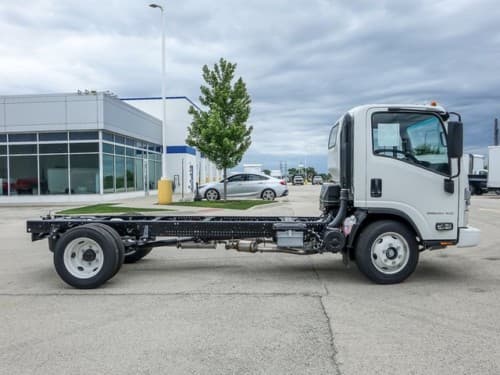 2025 Chevrolet 5500 XG LCF Gas Base
