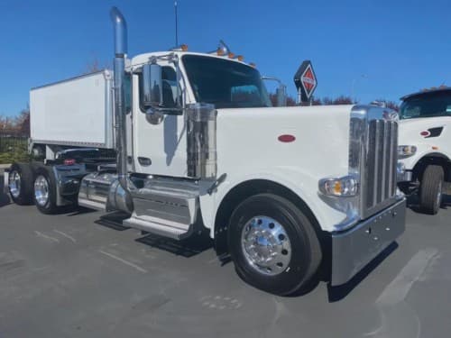 2025 Peterbilt 589