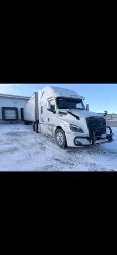 2018 Freightliner Cascadia 126
