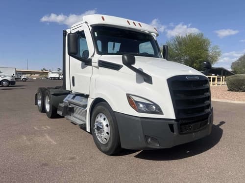 2022 Freightliner Cascadia 126