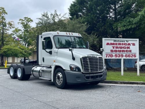 2019 Freightliner Cascadia 125
