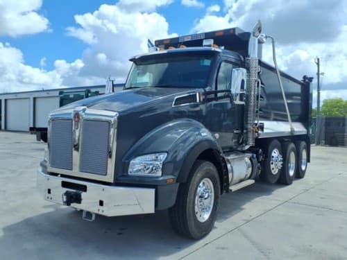 2026 Kenworth T880