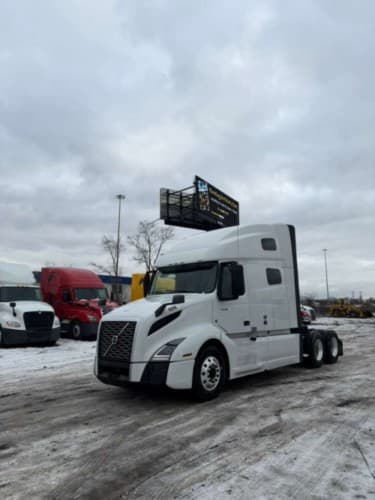 2022 Volvo VNL