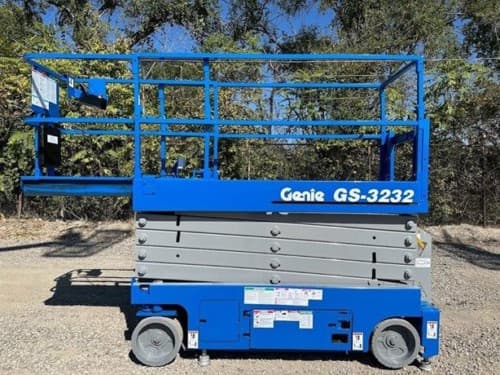 2015 GENIE GS-3232