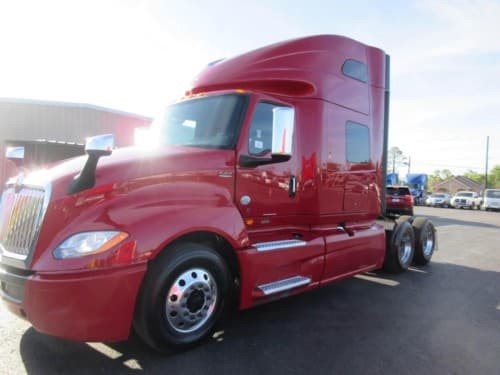 2021 International LT625