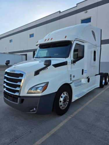 2020 Freightliner Cascadia