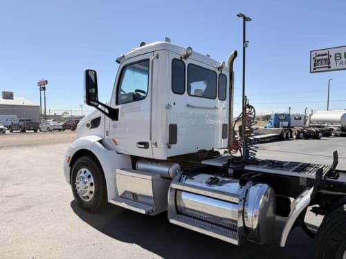 2016 Peterbilt 579