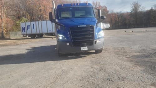 2023 Freightliner Cascadia 116