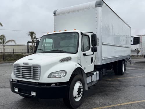 2018 Freightliner BUSINESS CLASS M2 106