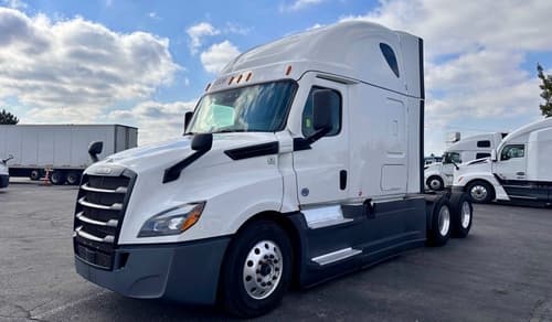 2021 Freightliner Cascadia 126