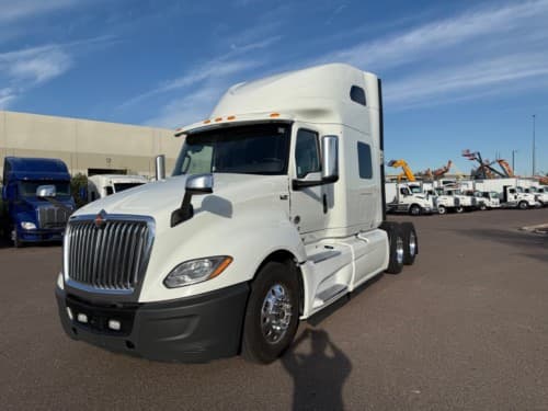 2020 International LT625