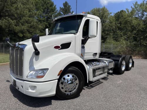 2021 Peterbilt 579