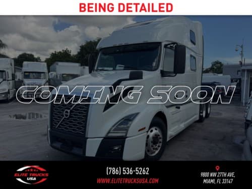 2022 Volvo VNL