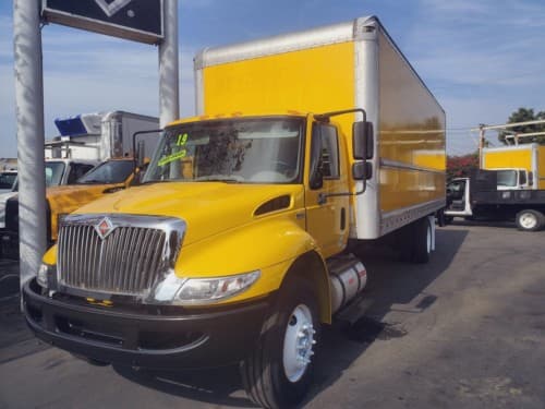 2019 INTERNATIONAL 4300