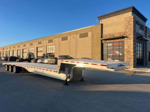 2027 Extreme XS70 Step Deck Tri Axle Low Pro R17.5