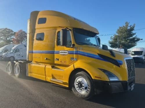 2022 Volvo VNL