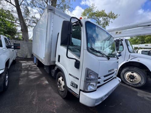 2020 Isuzu NPR-XD