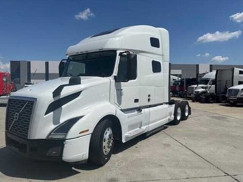 2020 Volvo VNL770
