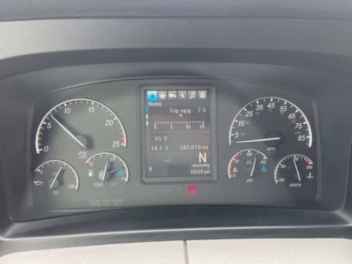 2022 Freightliner Cascadia 126 image 11
