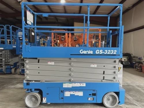 2014 GENIE GS-3232