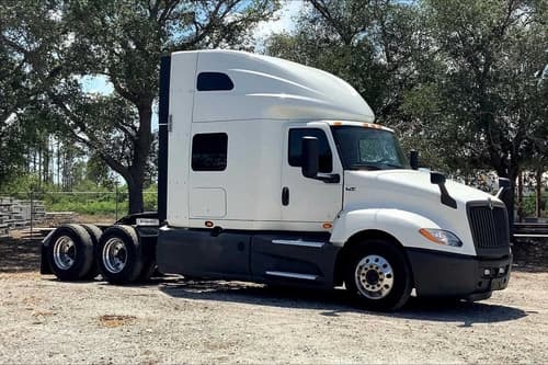 2021 International LT625