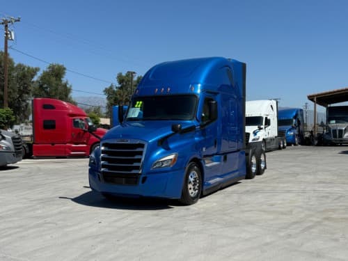 2022 Freightliner Cascadia 126