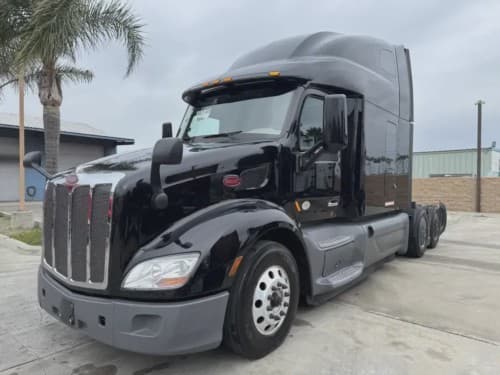 2022 Peterbilt 579