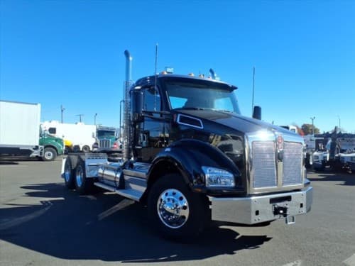 2026 Kenworth T880