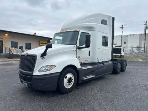 2023 International LT62F