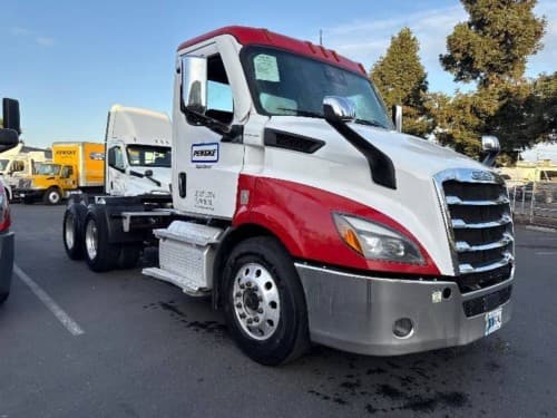 2021 Freightliner Cascadia