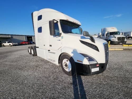2022 Volvo VNL