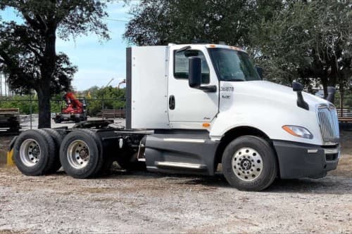 2021 International LT625