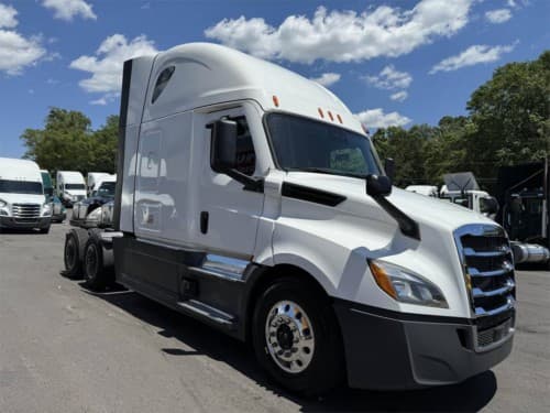 2021 Freightliner Cascadia