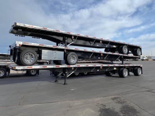 2027 Utility 4000AE