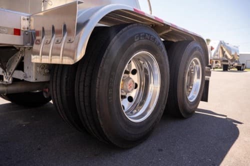 2025 Mac Trailer Mfg 1650 Cft