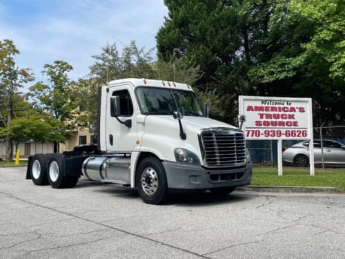 2019 Freightliner Cascadia 125