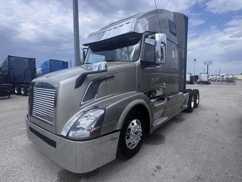 2018 Volvo VNL64T670