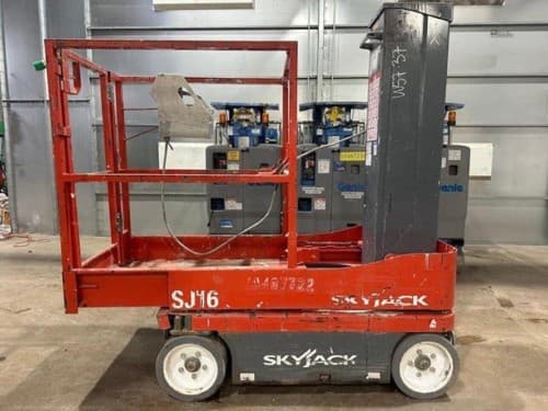 2016 SKYJACK SJ16