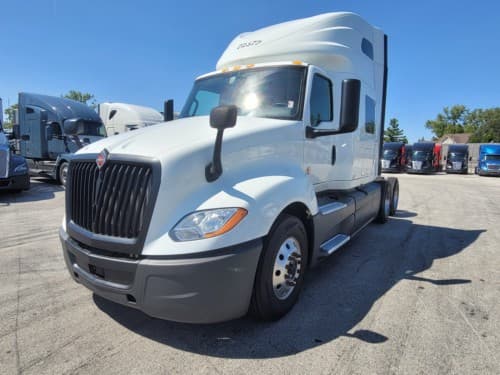 2022 International LT