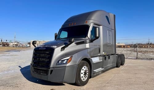 2021 Freightliner Cascadia 126