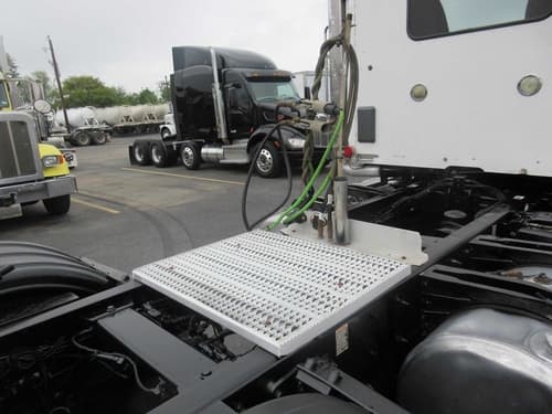 Used 2020 PETERBILT 567 Conventional - Day Cab in Channelview, TX image 5