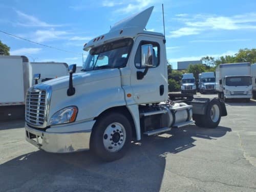 2020 Freightliner Cascadia